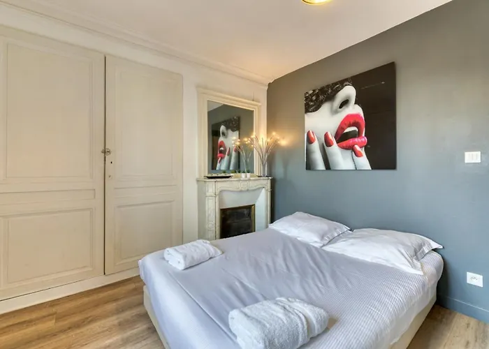 Le French Kiss F2 Renove Hyper-centre De Apartment *